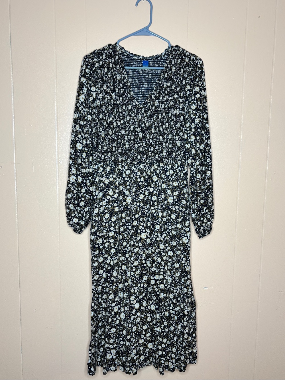 Old Navy Black Floral Long Sleeve Midi Dress